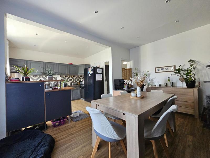 Maison - 123 m² - 6 pièces