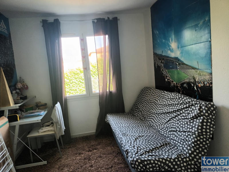 Villa - 90 m² - 4 pièces