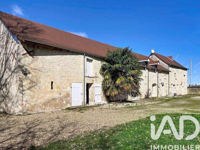 Maison - 257 m² - 8 pièces