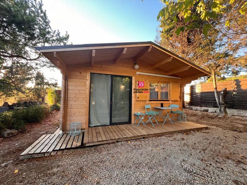 Maison - 180 m² - 7 pièces