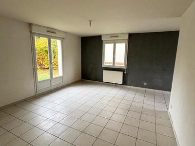 Maison - 88 m² - 4 pièces