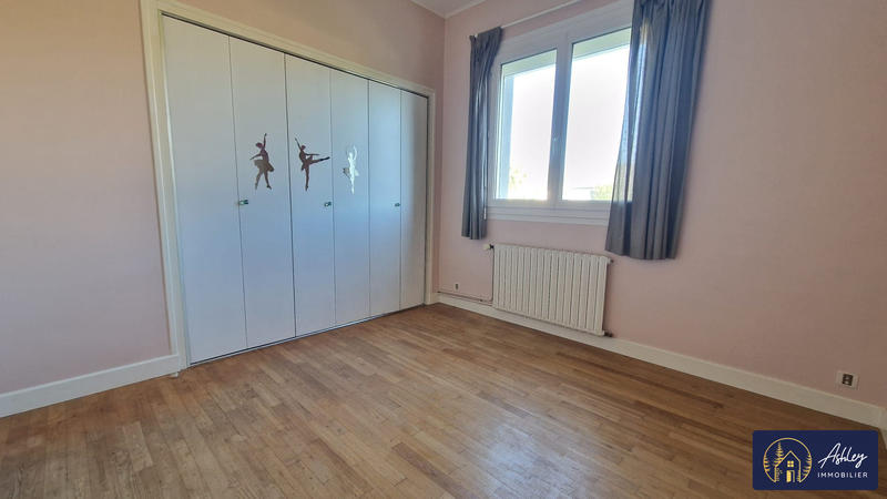 Maison - 194 m² - 7 pièces