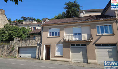 Maison - 151 m² - 6 pièces