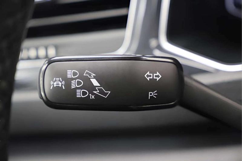 Volkswagen t-Roc 2.0tsi Dsg Sport 4Motion