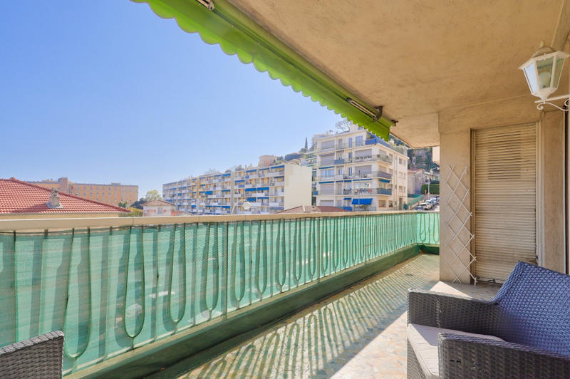 Appartement - 84 m² - 3 pièces