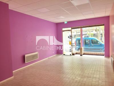 Local commercial - 43 m² - 1 pièce