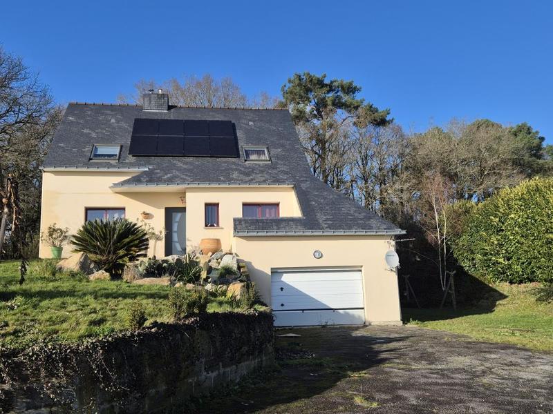 Maison - 137 m² - 5 pièces