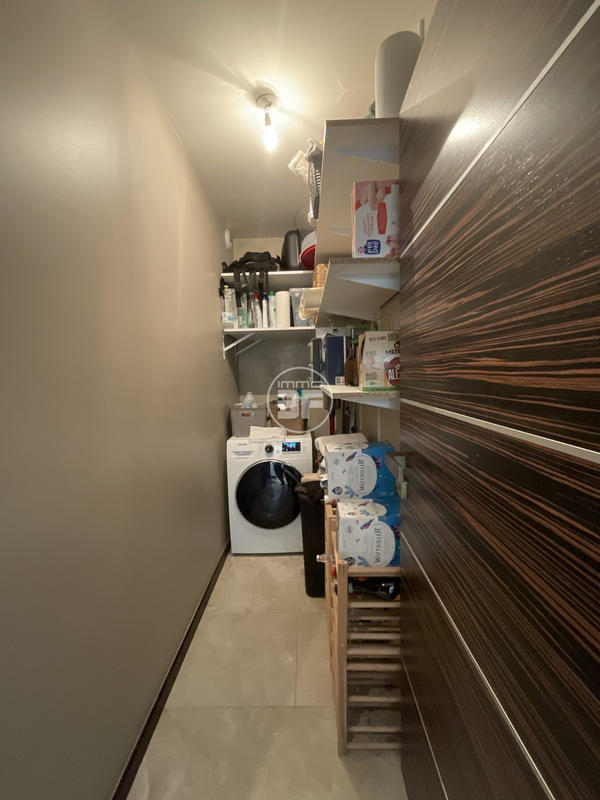 Appartement - 105 m² - 4 pièces