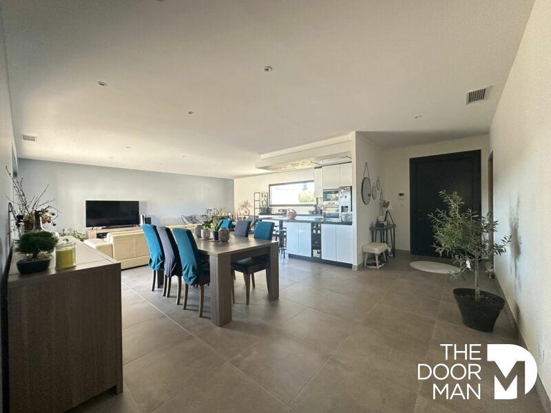 Villa - 146 m² - 6 pièces