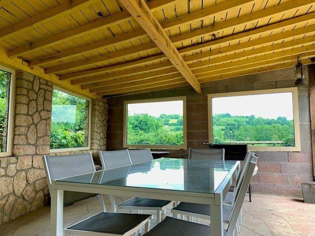 Manoir - 201 m² - 7 pièces