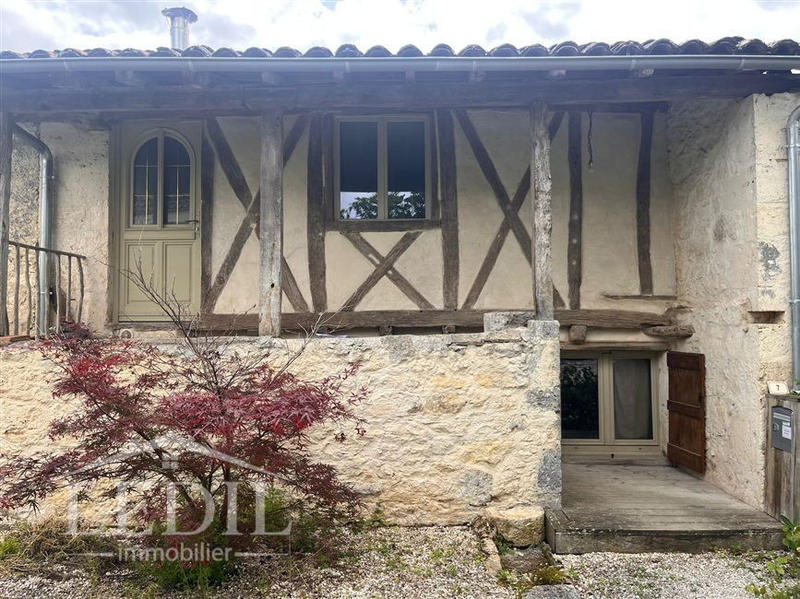Maison - 98 m² - 3 pièces