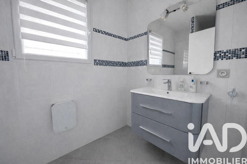 Maison - 121 m² - 4 pièces