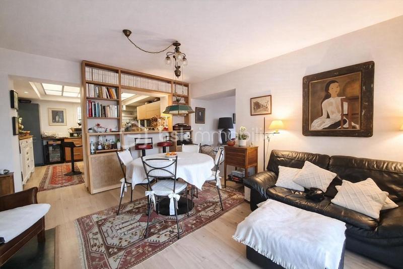 Appartement - 83 m² - 4 pièces