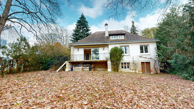 Maison - 172 m² - 4 pièces