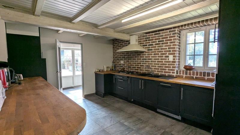 Maison - 144 m² - 5 pièces