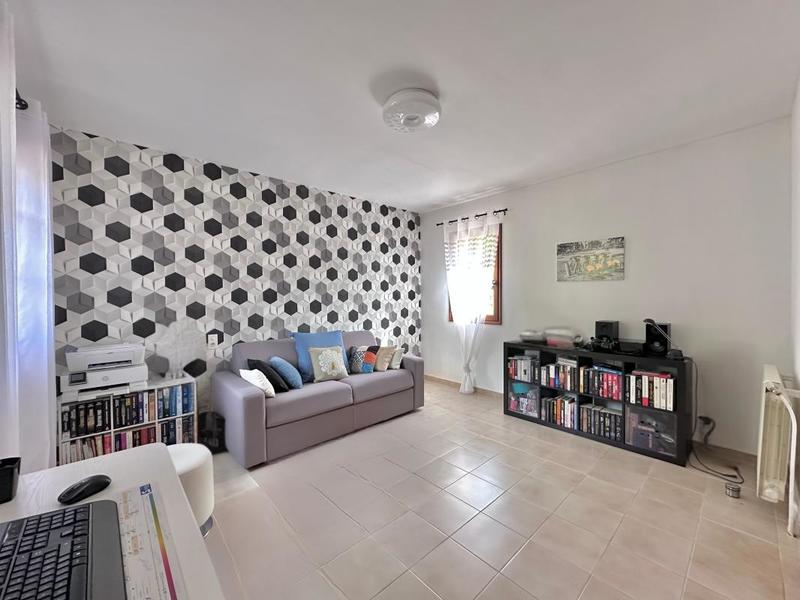 Maison - 220 m² - 7 pièces