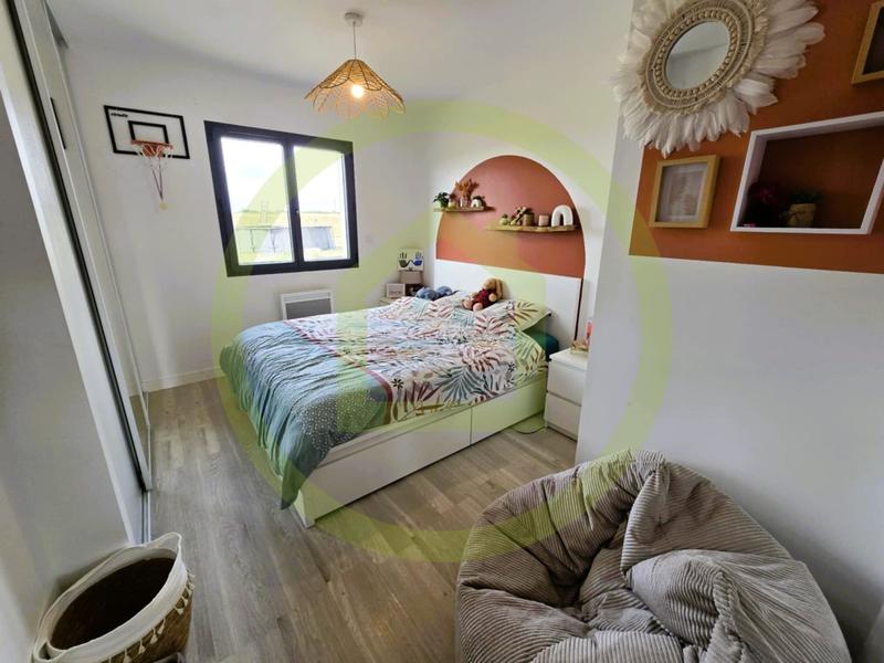 Maison - 105 m² - 6 pièces