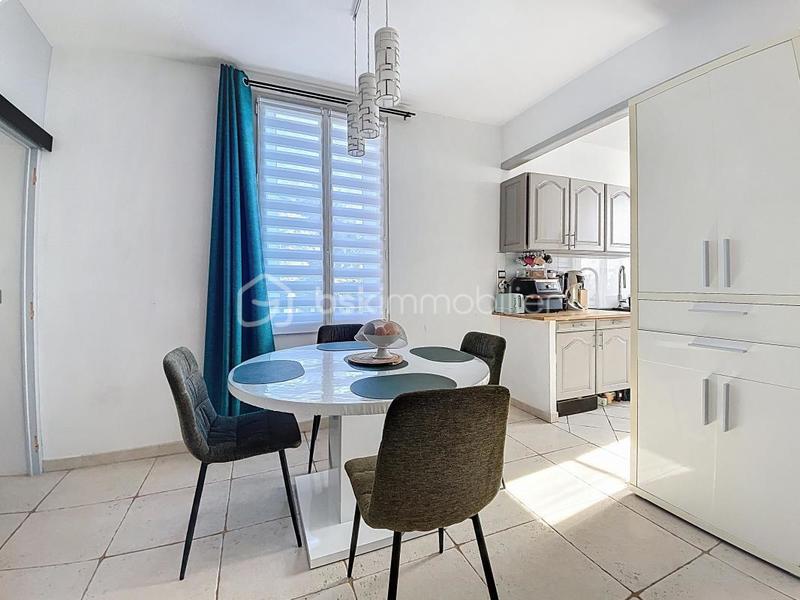 Maison - 83 m² - 5 pièces