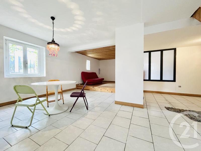 Maison de ville - 208 m² - 7 pièces