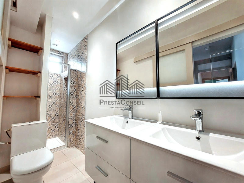 Maison - 171 m² - 7 pièces