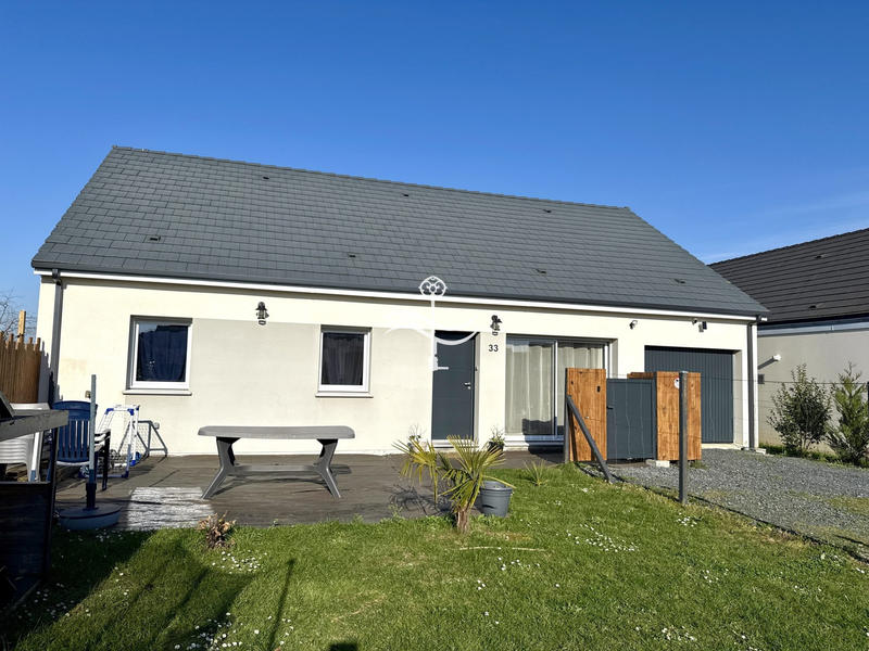 Maison - 93 m² - 5 pièces