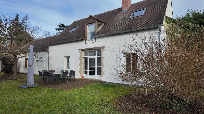 Longère - 197 m² - 10 pièces