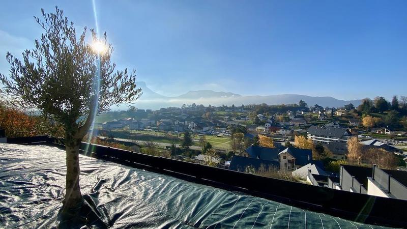 Maison - 240 m² - 6 pièces