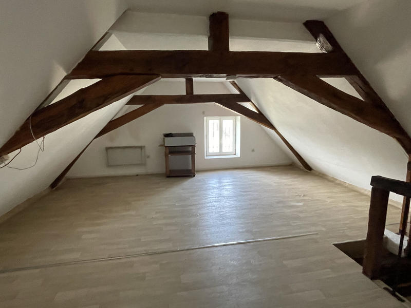 Maison - 104 m² - 5 pièces