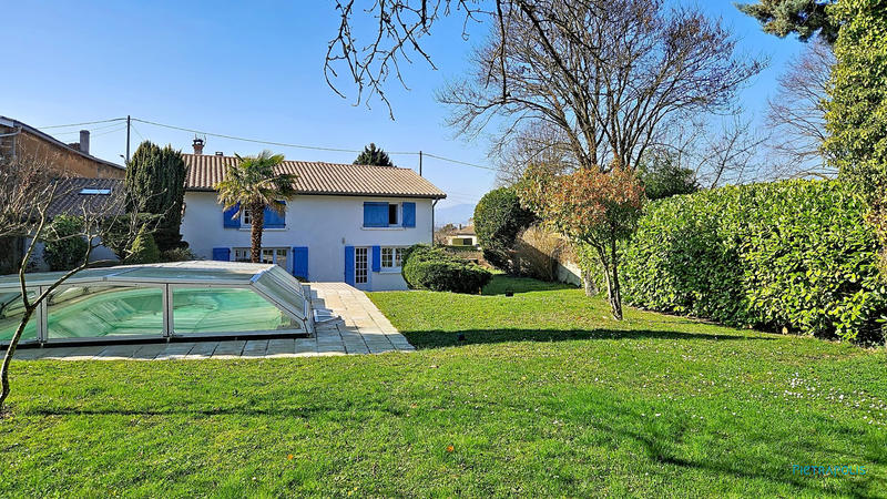 Maison - 155 m² - 6 pièces