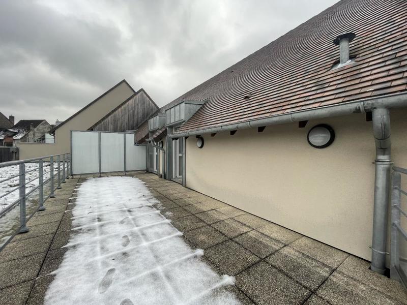 Appartement ancien - 94 m² - 4 pièces