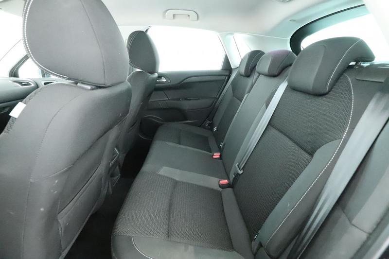 Citroën C4 1.6 Blue-HDi Millenium Eat6 120 ch