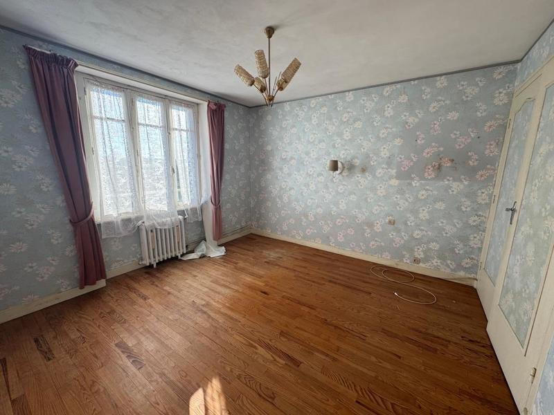 Maison - 175 m² - 8 pièces