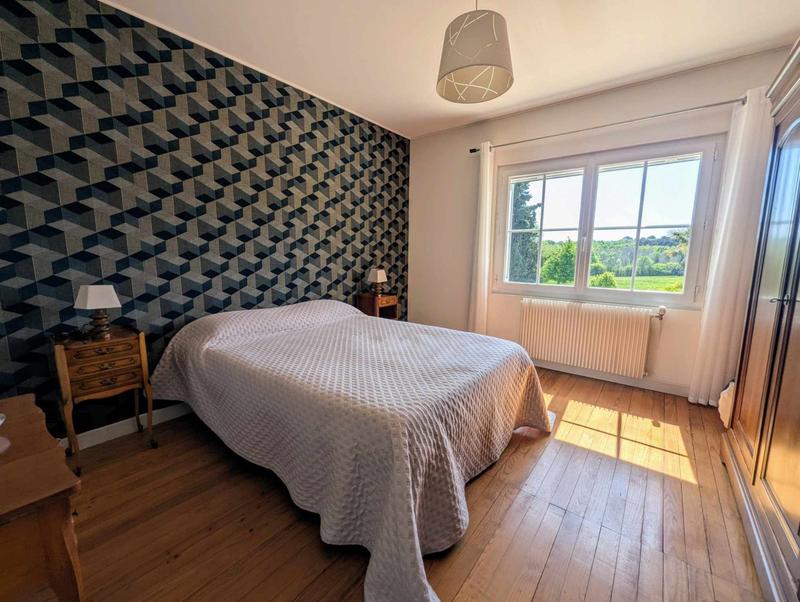 Maison - 183 m² - 5 pièces