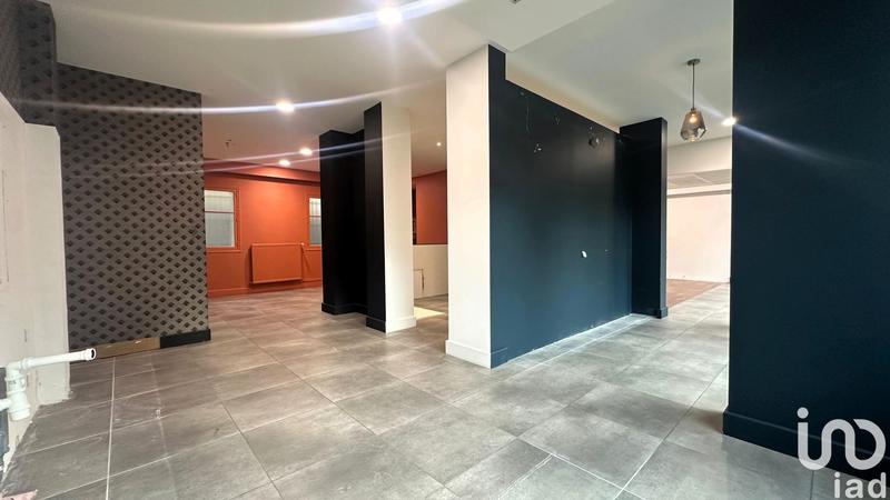 Local commercial - 111 m²