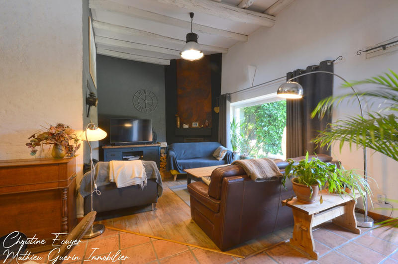 Maison ancienne - 200 m² - 7 pièces