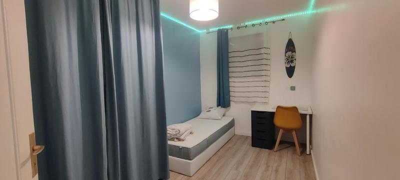 Appartement - 10 m² - 4 pièces