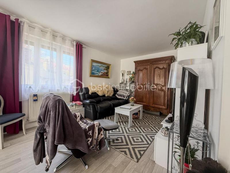 Appartement - 85 m² - 4 pièces