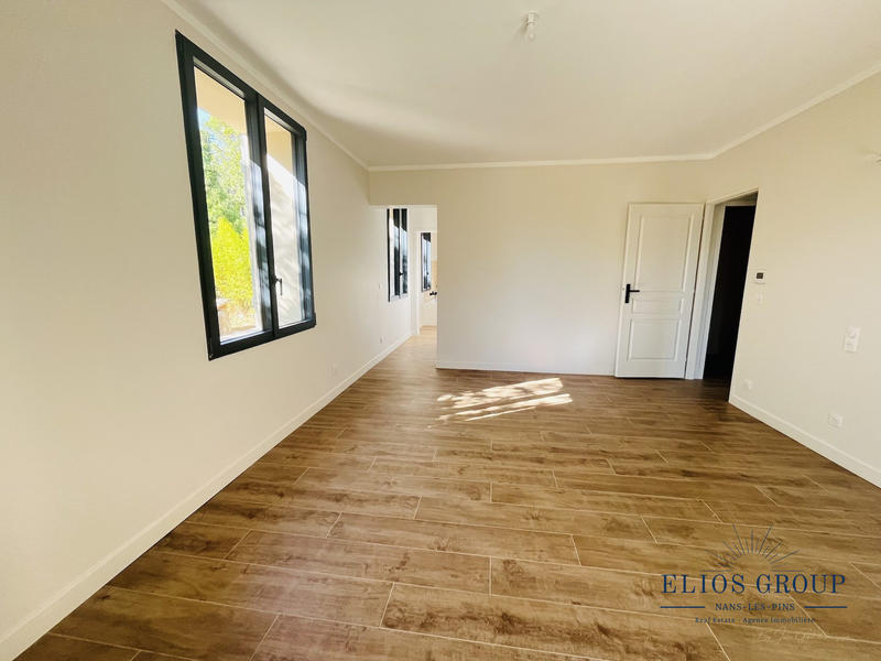 Villa - 310 m² - 10 pièces