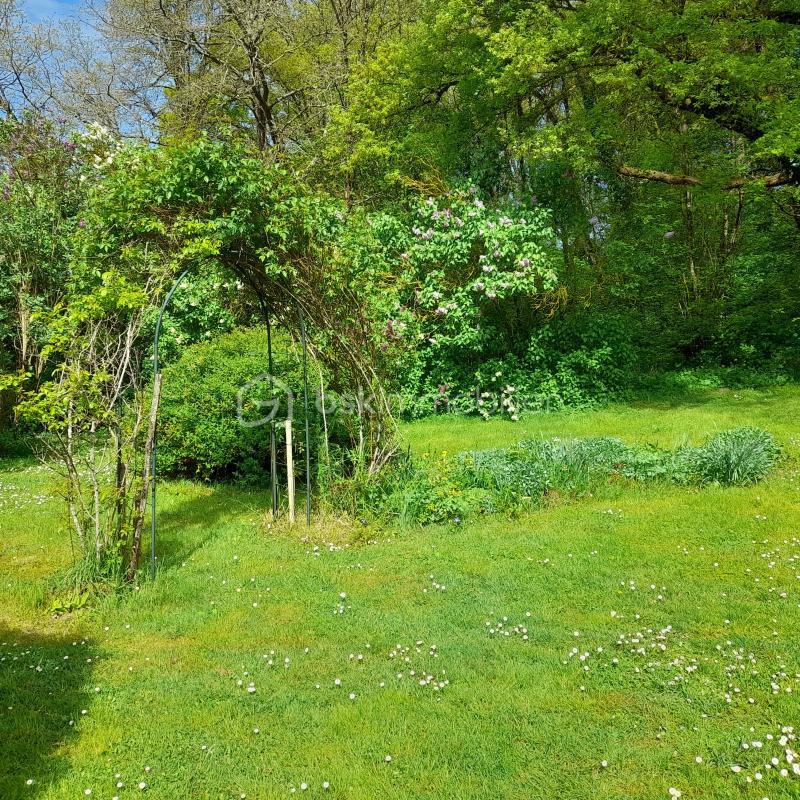 Maison - 192 m² - 6 pièces