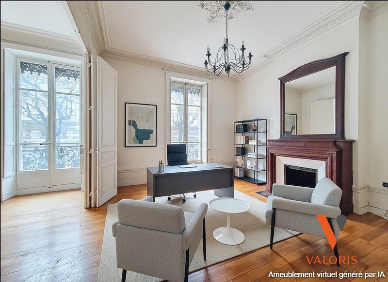 Appartement - 170 m² - 6 pièces