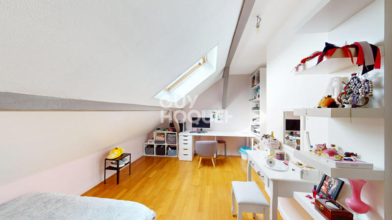 Maison - 115 m² - 6 pièces