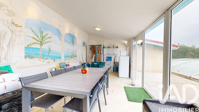 Maison - 171 m² - 6 pièces