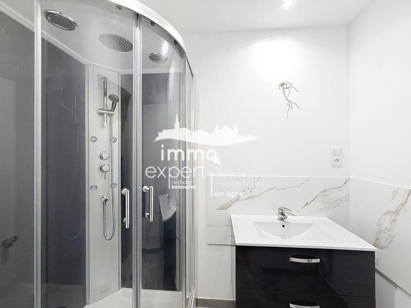 Maison de ville - 246 m² - 7 pièces