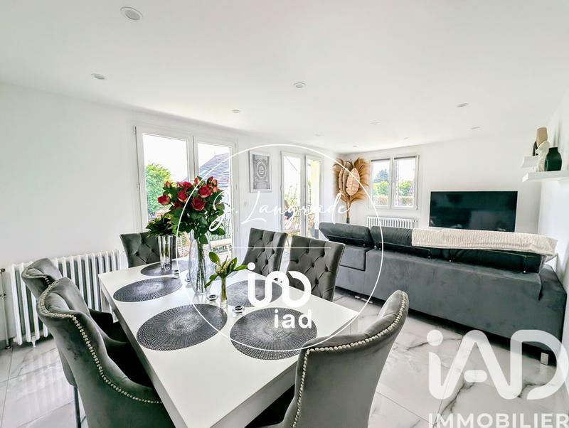 Maison - 111 m² - 5 pièces