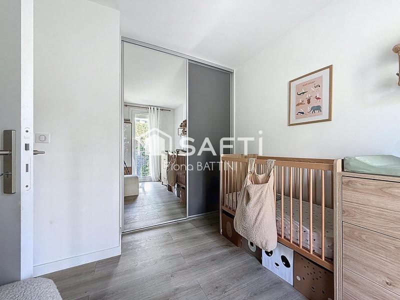 Appartement - 60 m² - 3 pièces