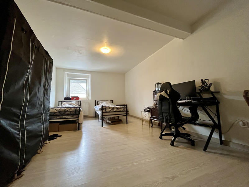 Appartement - 225 m² - 8 pièces