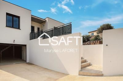 Maison - 105 m² - 4 pièces