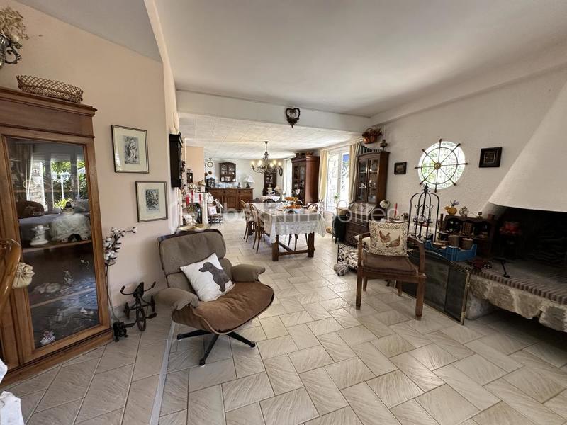 Villa - 208 m² - 7 pièces