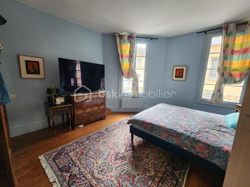 Maison traditionnelle - 107 m² - 5 pièces