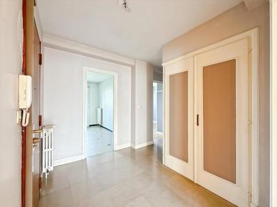 Appartement - 66 m² - 2 pièces